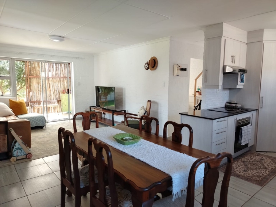 2 Bedroom Property for Sale in Stilbaai Wes Western Cape
